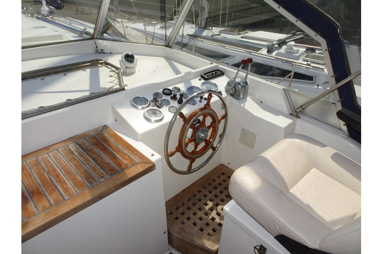 Broom 37 Continental TSDY