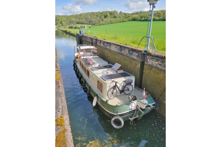 Dutch Barge Skutsje 13.78