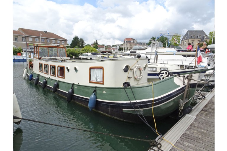 Dutch Barge Skutsje 13.78