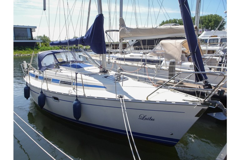 Bavaria 30 plus