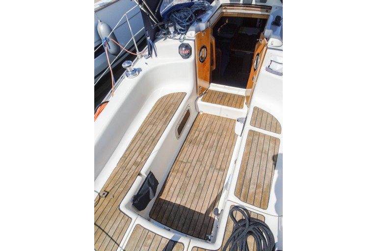 Bavaria 30 plus