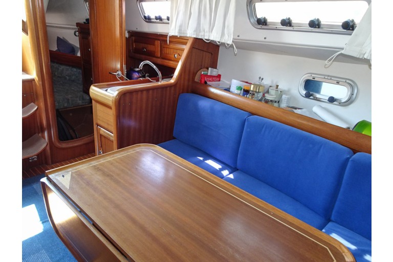 Bavaria 30 plus