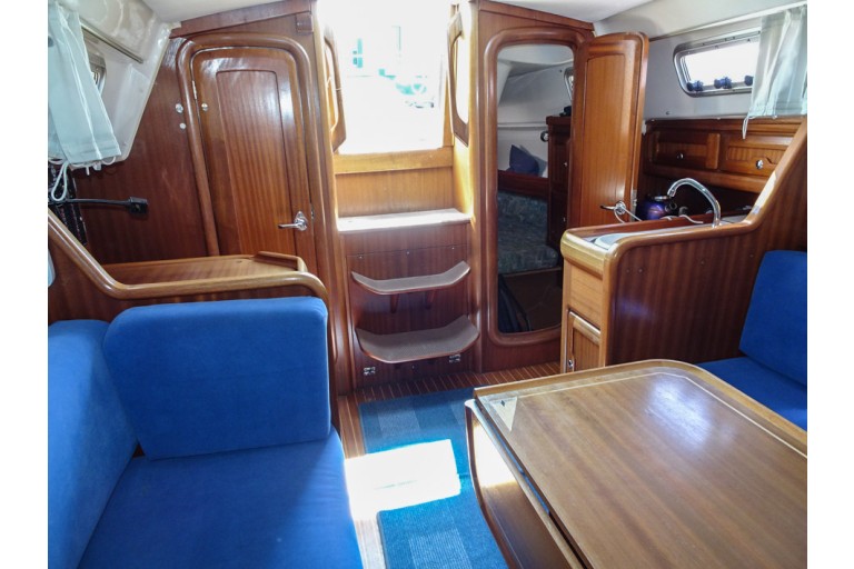 Bavaria 30 plus