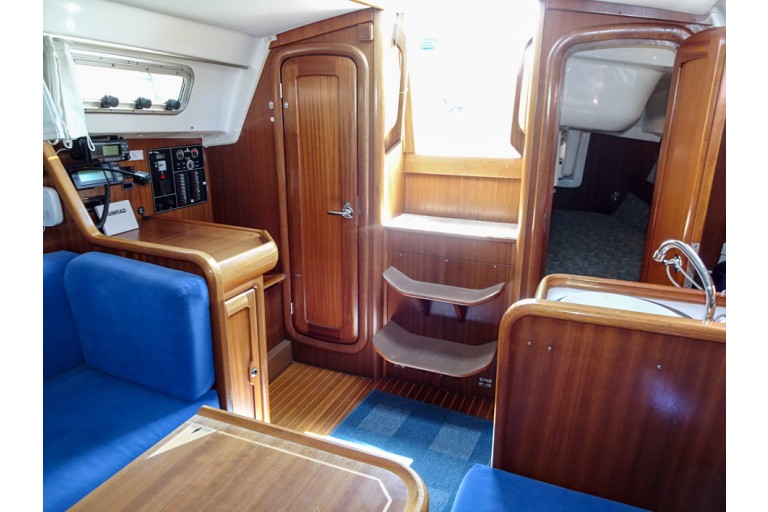 Bavaria 30 plus