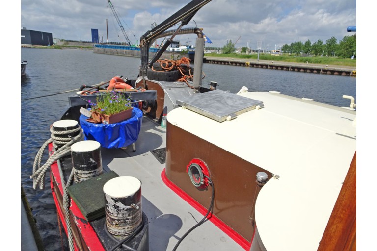 Spits B&B Varend Woonschip 39.09 met CvO