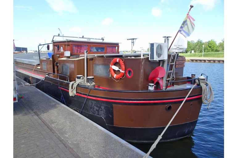 Spits B&B Varend Woonschip 39.09 met CvO