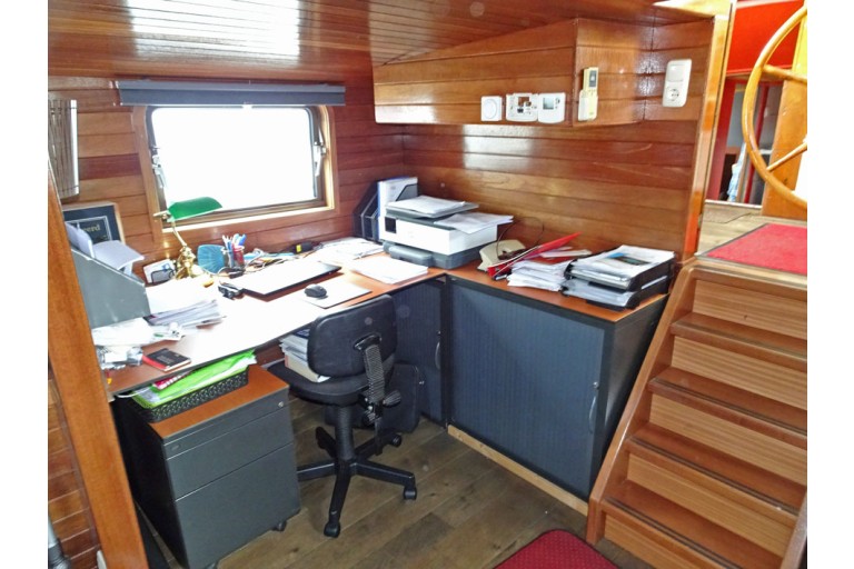 Spits B&B Varend Woonschip 39.09 met CvO