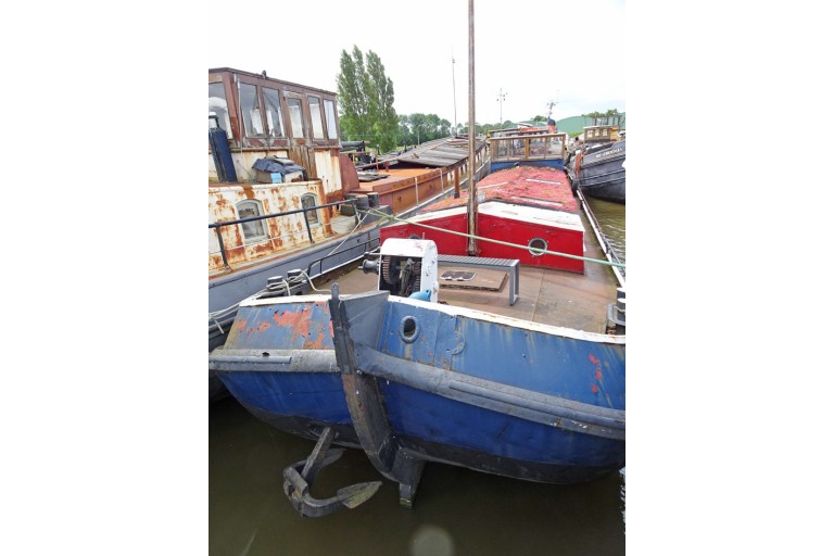 Live Aboard Dutch Tjalk 21.70