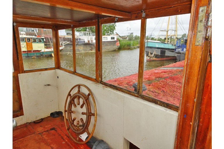 Live Aboard Dutch Tjalk 21.70