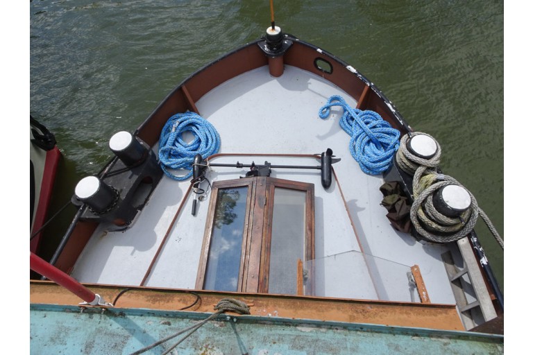 Sleepboot / Blusboot Bambi 16.58 met UBC
