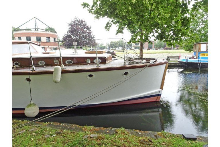 ex RAF Air-Sea rescue boat, Classic Motor yacht 62