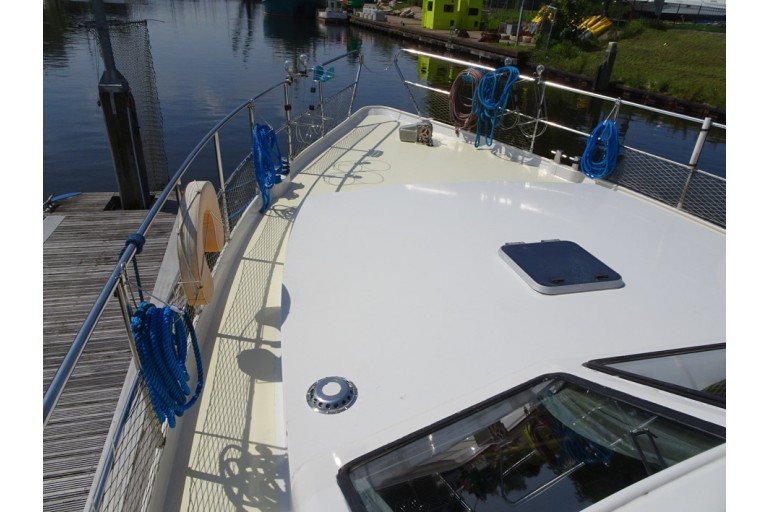 Hemmes 49 flybridge