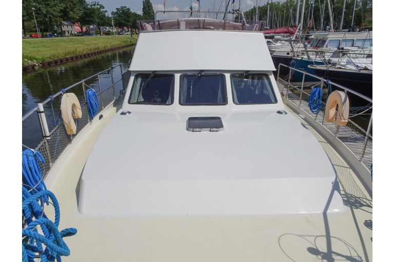 Hemmes 49 flybridge