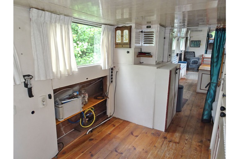 Dutch Barge 19.70