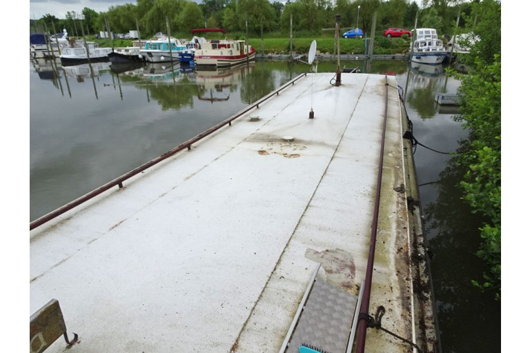Dutch Barge 19.70