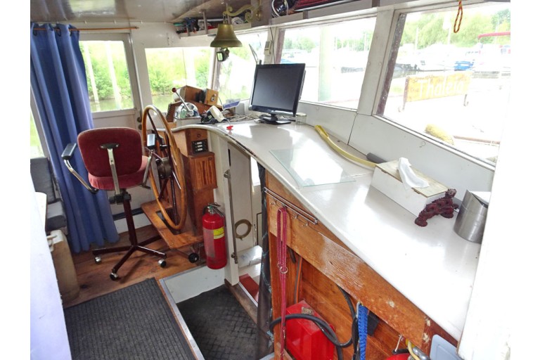 Dutch Barge 19.70