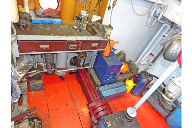 Tugboat 14.75, Georgeus