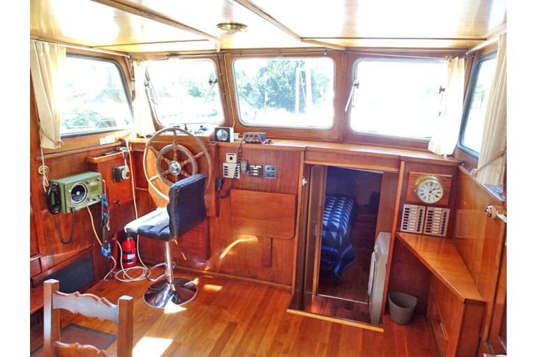 Dutch Barge Motortjalk 16.59