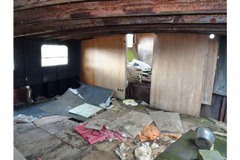 Dutch Barge 40.00 hull