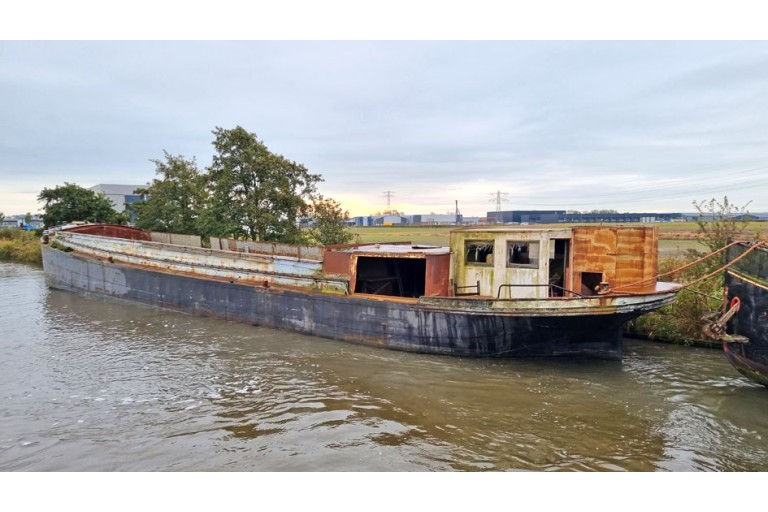 Dutch Barge 40.00 hull