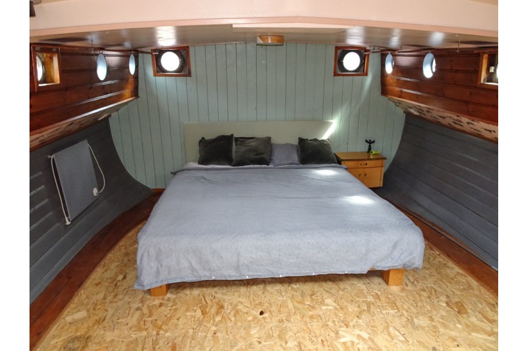 Dutch Barge 16.93