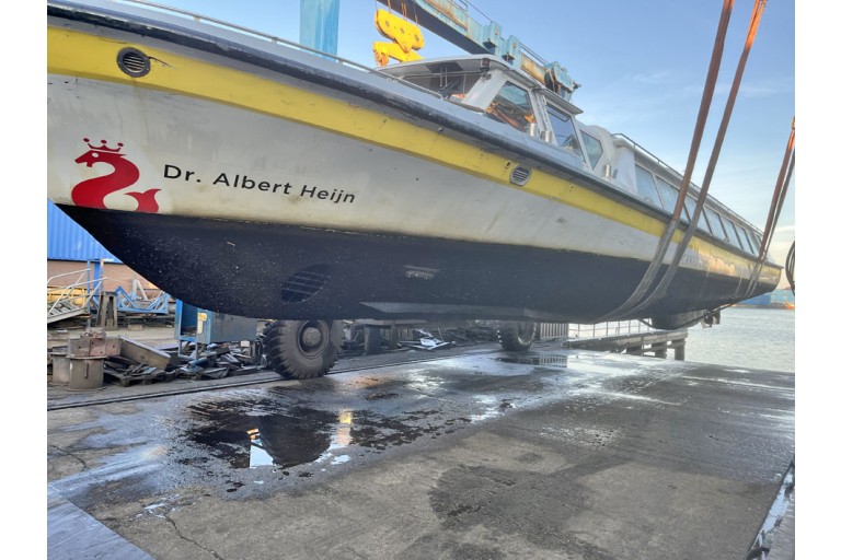 Amsterdamse Grachten rondvaartboot 21.80