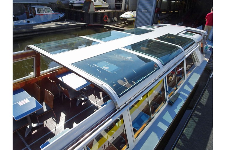 Amsterdamse Grachten rondvaartboot 21.80