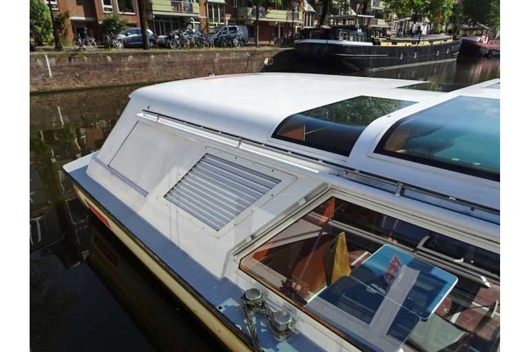 Amsterdamse Grachten rondvaartboot 21.80