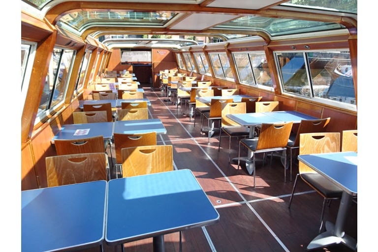 Amsterdamse Grachten rondvaartboot 21.80