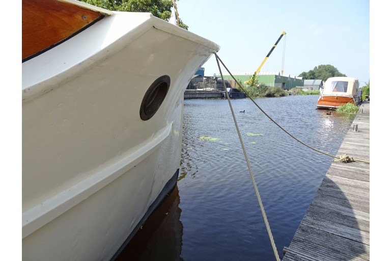 Bakdek motorjacht 9.65