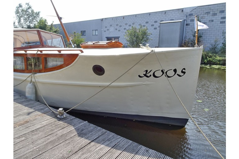 Bakdek motorjacht 9.65