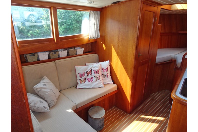 Bakdek motorjacht 9.65