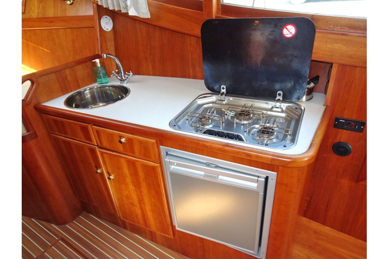 Bakdek motorjacht 9.65