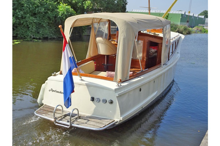 Bakdek motorjacht 9.65