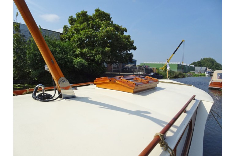 Bakdek motorjacht 9.65