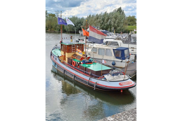 Schlepper 15.08, Aquarius