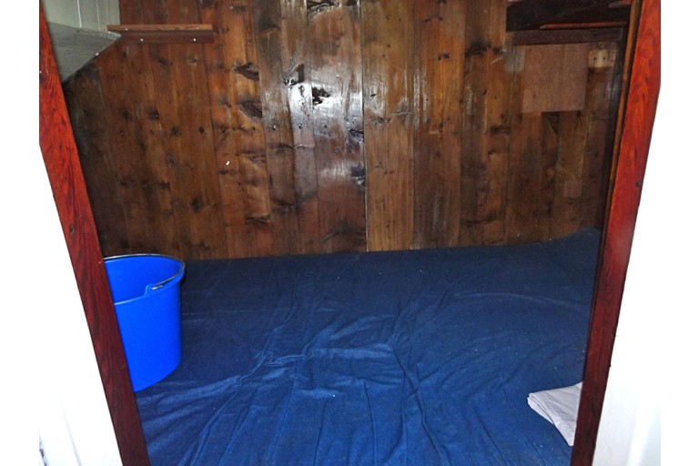 Dutch Barge Hasselteraak 21.25 with Rhine certificate