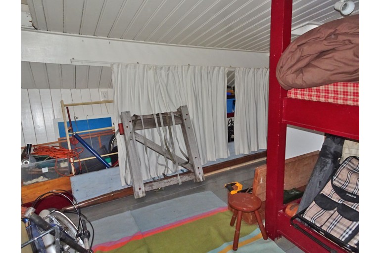 Dutch Barge Hasselteraak 21.25 with Rhine certificate