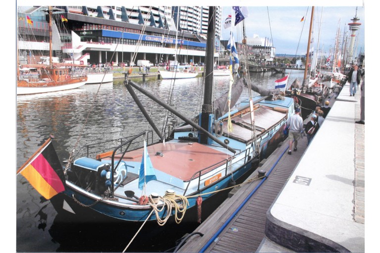 Dutch Barge Hasselteraak 21.25 with Rhine certificate