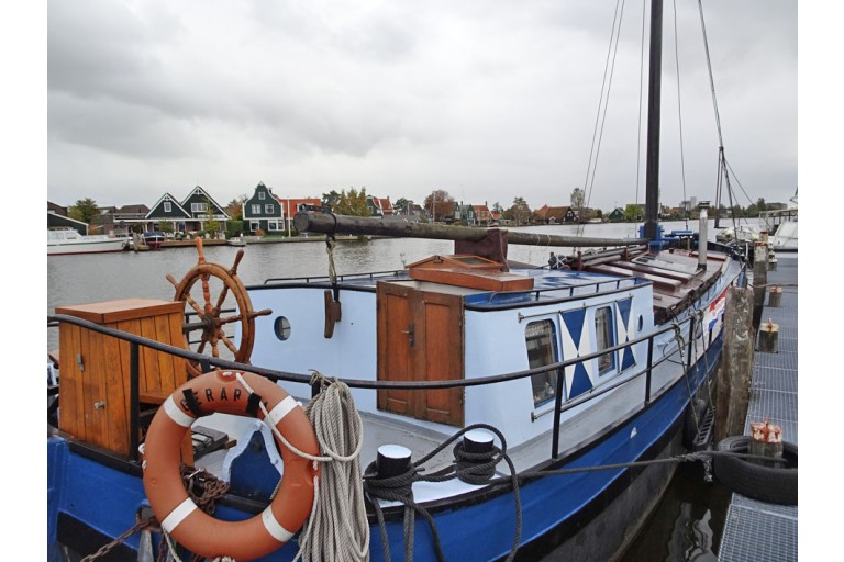 Dutch Barge Hasselteraak 21.25 with Rhine certificate