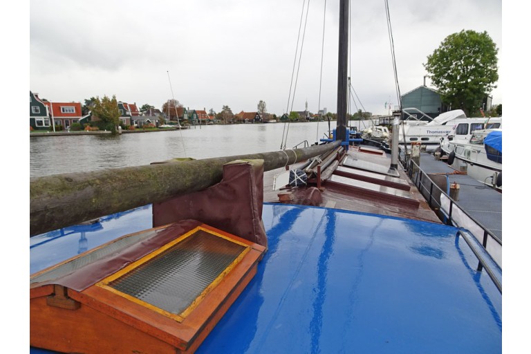 Dutch Barge Hasselteraak 21.25 with Rhine certificate
