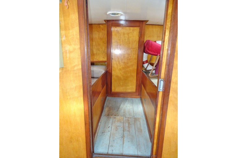 Dutch Barge Motorclipper 28.00 with certificate