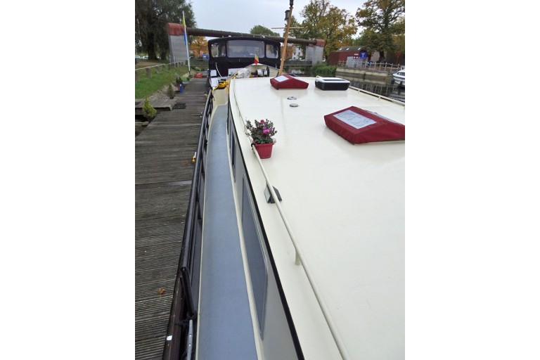 Luxe Motor 23.04 with ES-TRIN certificate