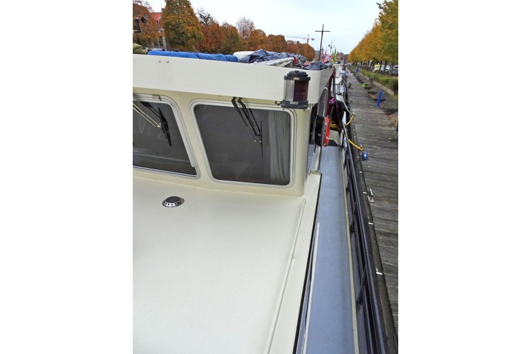 Luxe Motor 23.04 with ES-TRIN certificate