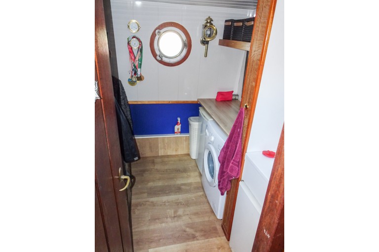 Dutch Barge Motortjalk 16.00