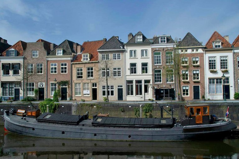 Beurtmotor 26.45, Drie Gebroeders