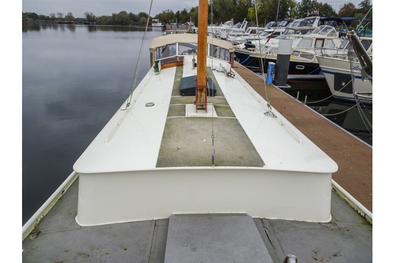 Dutch Barge 14.75