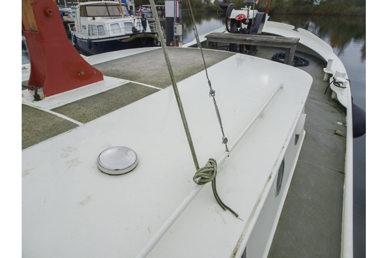 Dutch Barge 14.75