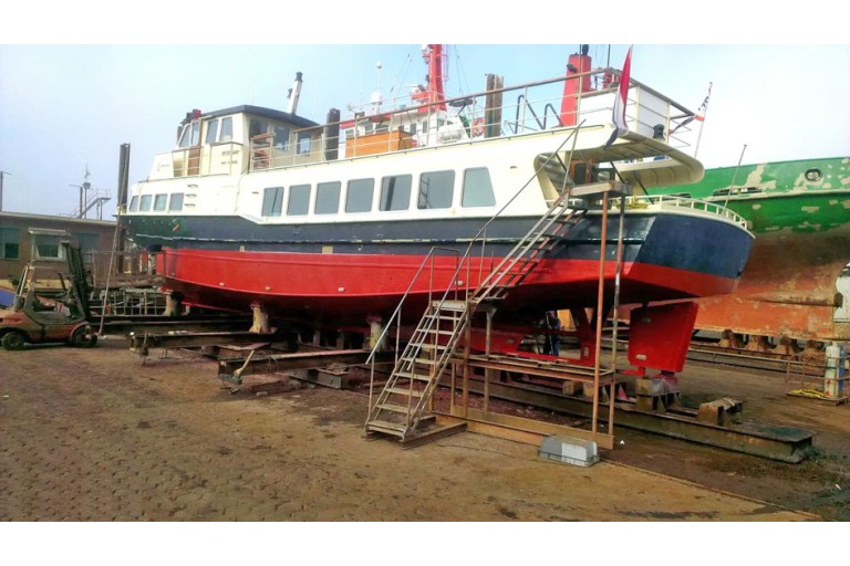 Dagpassagiersschip 152 pers