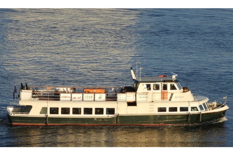 Dagpassagiersschip 152 pers